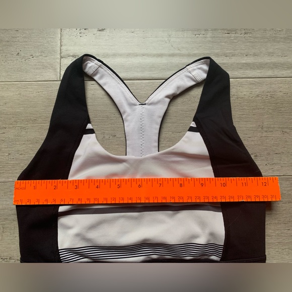 EUC 🍋 Lululemon Run Fast Track White Black Tank Top - Picture 5 of 7